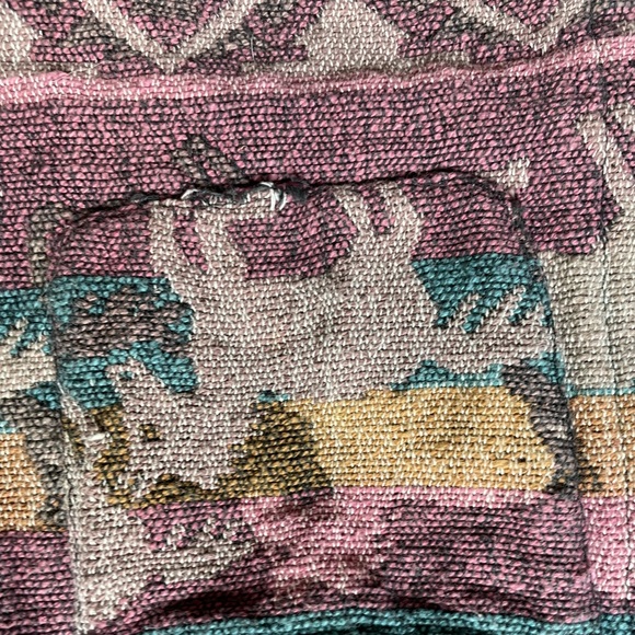 Katch Me West Horse Aztec Shacket Size Small - Picture 6 of 8